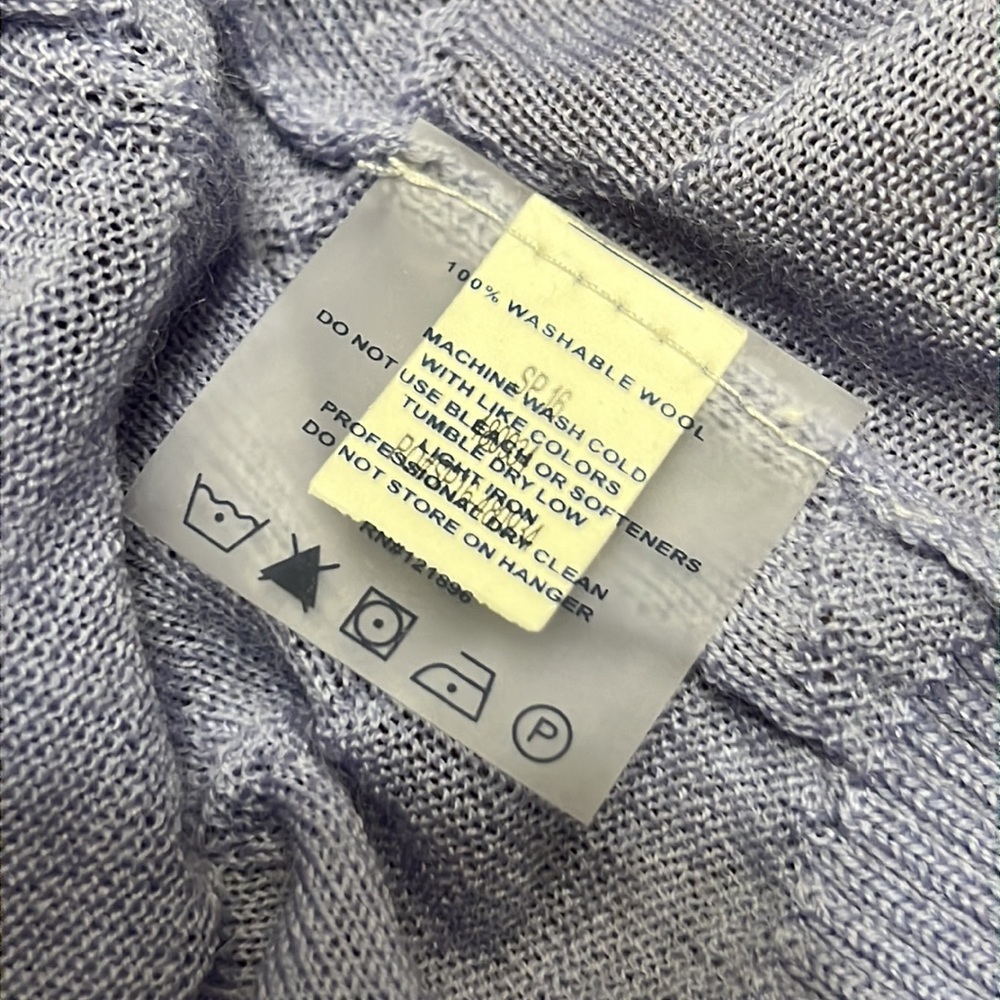 Title Nine Lightweight 100% Washable Wool Lavender Long Sleeve Cardigan Sz M EUC - Picture 5 of 9